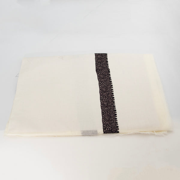 Yemeni white shawl with beautiful dark embroidery شال ابيض مع تطريز غامق