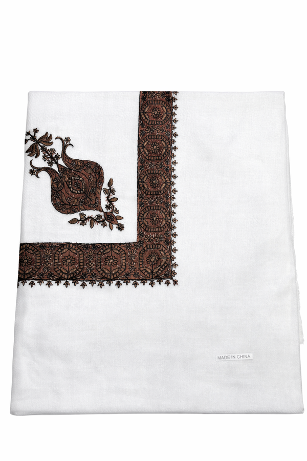 Yemeni white shawl with brown embroidery شال ابيض يمني مع تطريز بني مميز